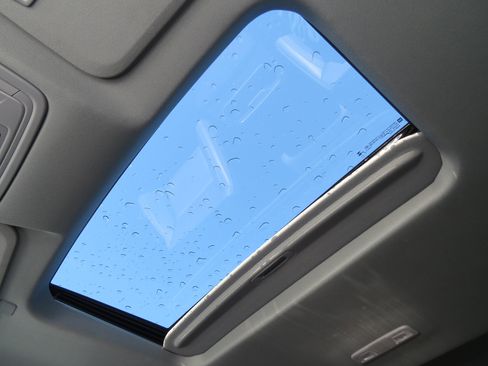 Used 2025 Chevrolet Silverado 1500 LTZ image 26