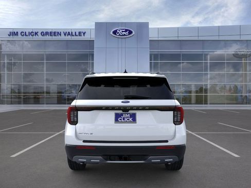 New 2025 Ford Explorer Active w/ Active Comfort Package image 5
