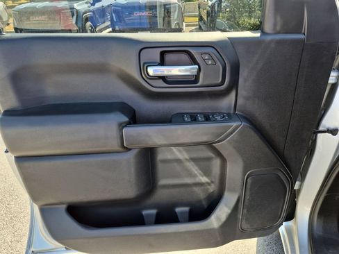 Used 2021 Chevrolet Silverado 1500 Custom RWD image 18