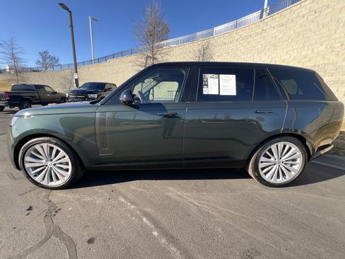 Certified 2025 Land Rover Range Rover Long Wheelbase SE image 4