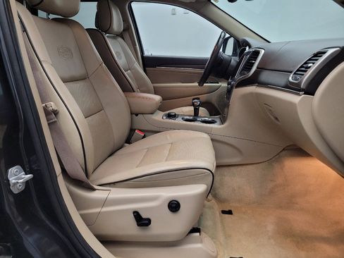 Used 2015 Jeep Grand Cherokee Overland image 21