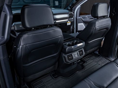 Used 2026 Ford F150 Lariat AWD/4WD image 35