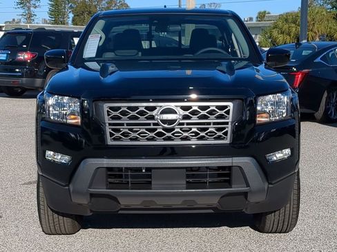 Certified 2024 Nissan Frontier SV w/ SV Convenience Package image 9