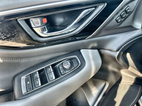 Used 2020 Subaru Outback Limited w/ Popular Package #2 image 17