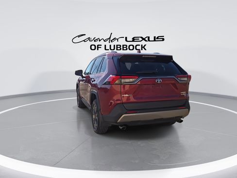 Used 2022 Toyota RAV4 Limited image 7