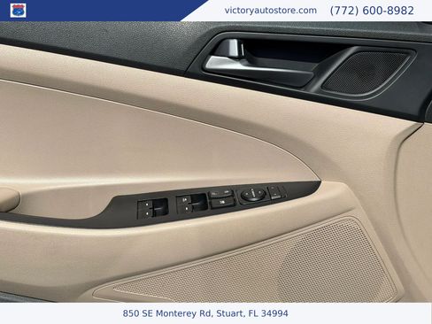 Used 2017 Hyundai Tucson SE w/ SE Popular Package 02 FWD image 10