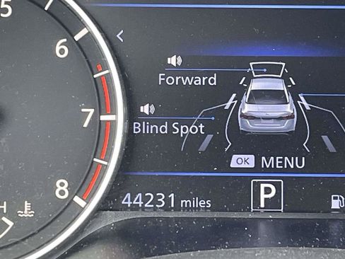 Used 2024 Nissan Altima 2.5 SV FWD image 26