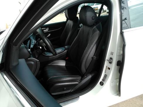 Used 2021 Mercedes-Benz E 350 Sedan w/ Premium Package image 6