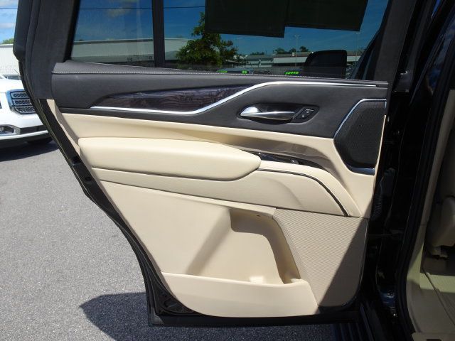 Used 2022 Cadillac Escalade Premium Luxury w/ Performance Package AWD/4WD image 16