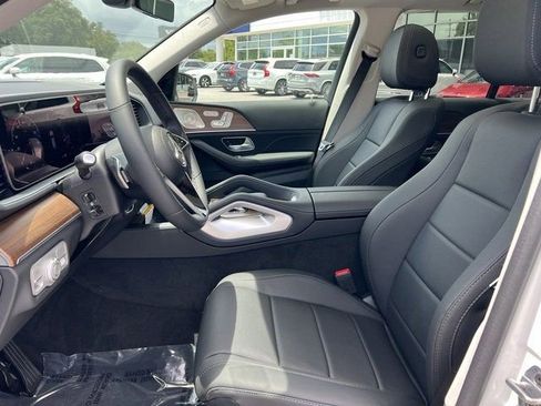 Used 2024 Mercedes-Benz GLE 350 4MATIC image 10