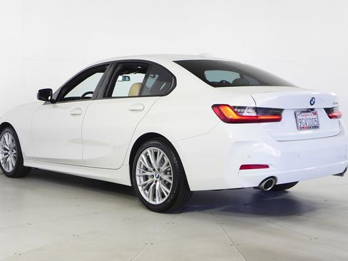 Certified 2023 BMW 330i Sedan RWD image 9