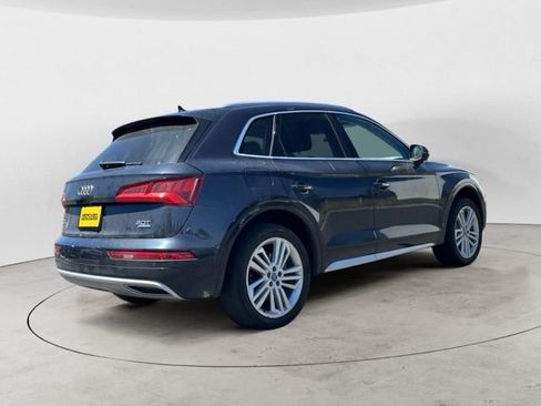 Used 2018 Audi Q5 2.0T Premium Plus w/ Premium Plus Package AWD/4WD image 5