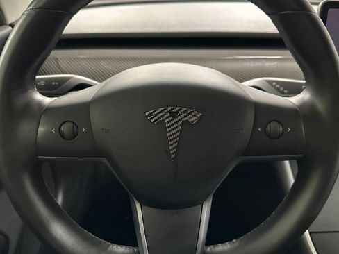 Used 2019 Tesla Model 3 Long Range image 22