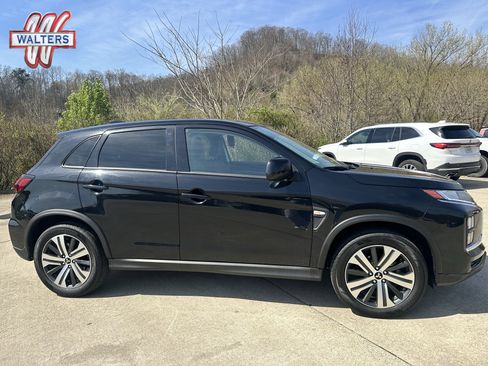 Used 2024 Mitsubishi Outlander Sport ES image 1