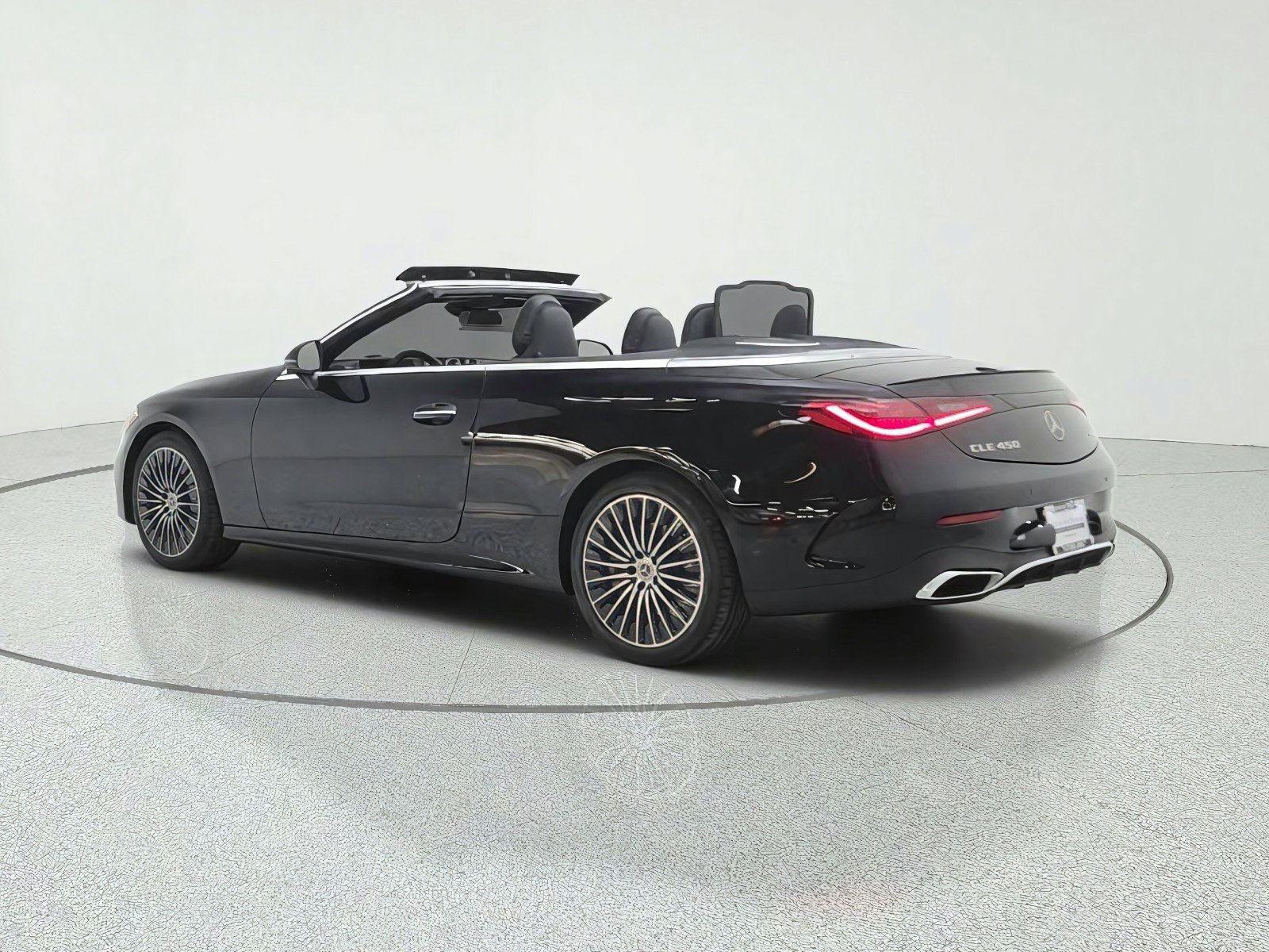New 2027 Mercedes-Benz CLE 450 4MATIC Cabriolet image 7