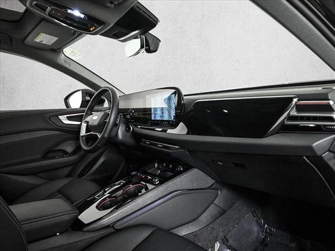 Used 2025 Audi A5 2.0T Premium w/ Convenience Package AWD/4WD image 23