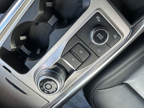 Certified 2023 Ford Explorer XLT w/ Equipment Group 202A image 19