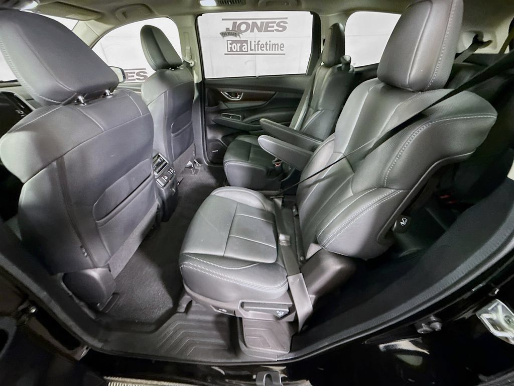 Used 2023 Subaru Ascent Touring AWD/4WD image 29