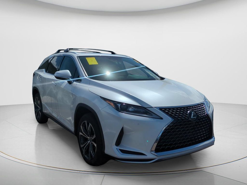 Used 2021 Lexus RX 350L FWD w/ Premium Package image 2