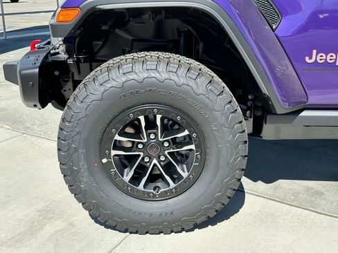 New 2026 Jeep Wrangler Unlimited Rubicon AWD/4WD image 11