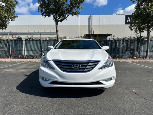 Used 2013 Hyundai Sonata SE w/ Navigation & Sunroof Pkg FWD image 6