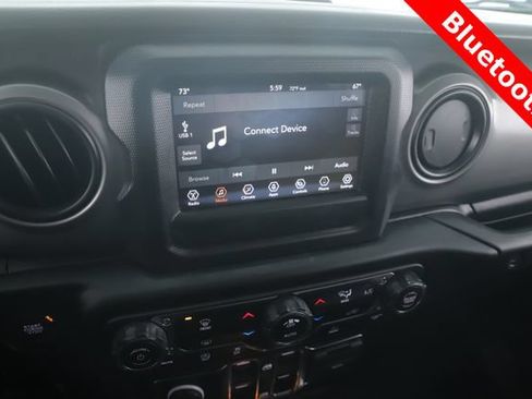 Used 2022 Jeep Wrangler Unlimited Sport AWD/4WD image 4