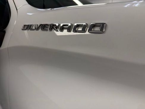 Used 2021 Chevrolet Silverado 1500 Custom AWD/4WD image 34