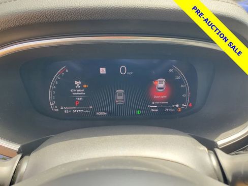 Certified 2025 Acura MDX FWD image 28