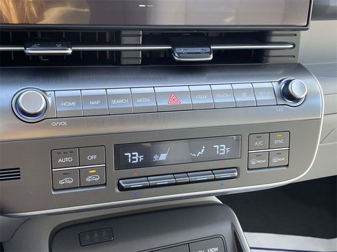 New 2026 Hyundai Kona SEL Premium image 27