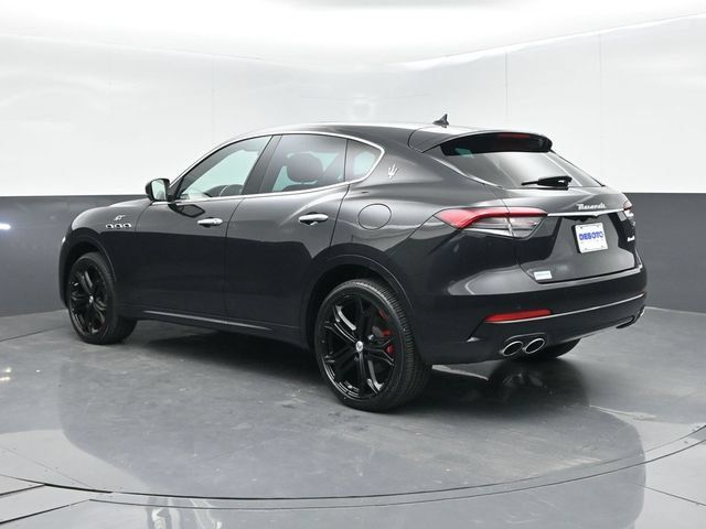 Used 2023 Maserati Levante GT AWD/4WD image 6