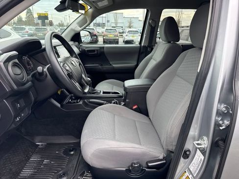 Used 2023 Toyota Tacoma SR AWD/4WD image 16