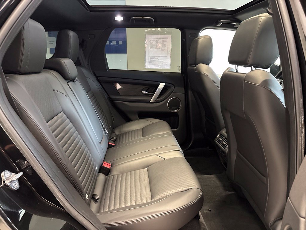 Used 2023 Land Rover Discovery Sport SE AWD/4WD image 20