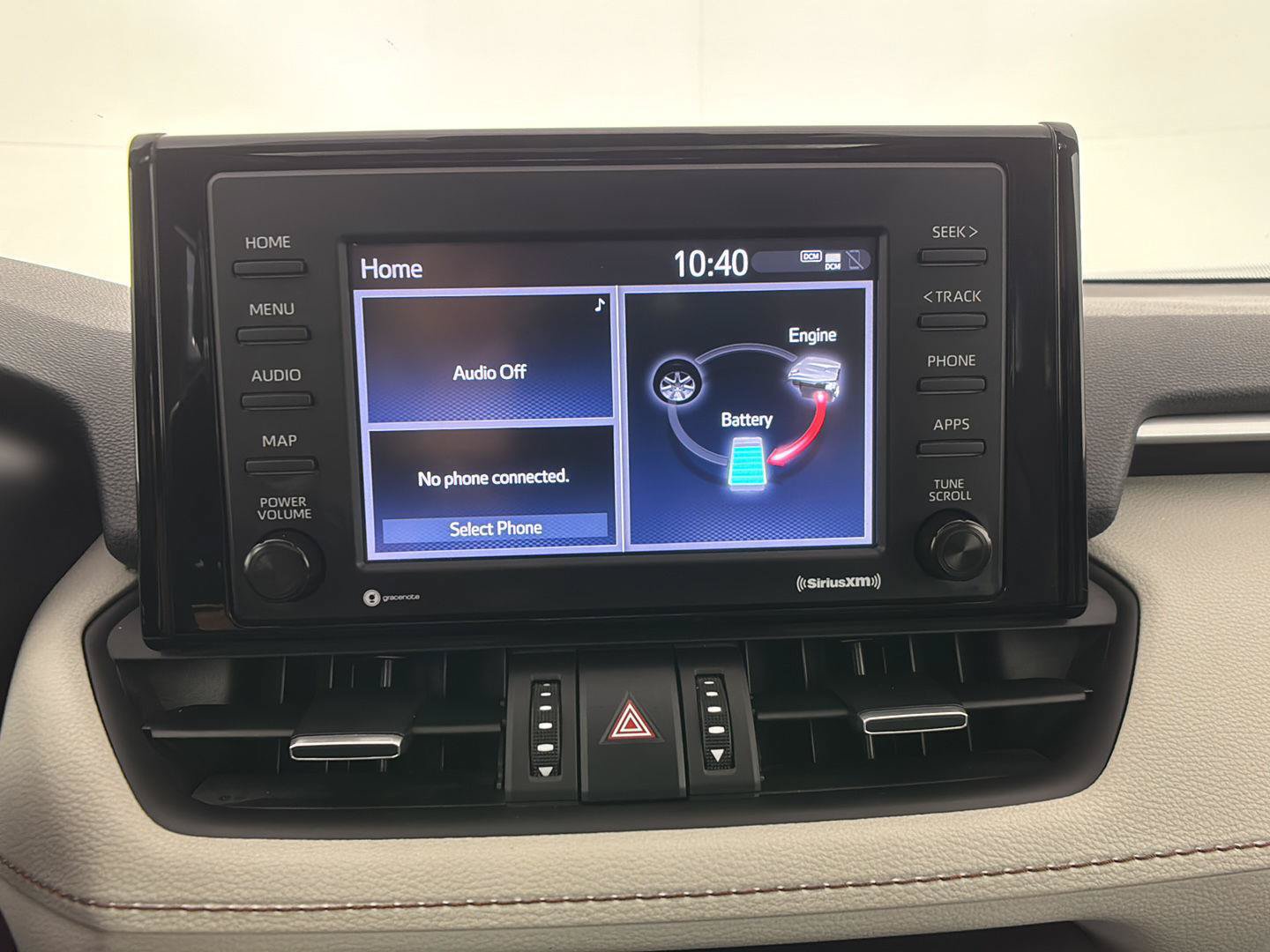 Used 2021 Toyota RAV4 XLE Premium AWD/4WD image 26