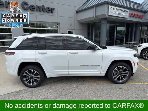 Used 2022 Jeep Grand Cherokee Overland AWD/4WD image 4