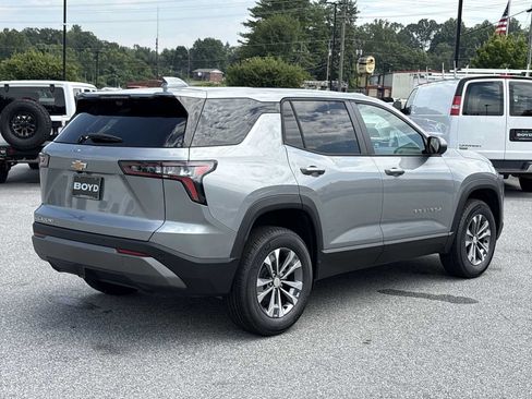 New 2026 Chevrolet Equinox LT w/ Safety and Technology Package AWD/4WD image 6
