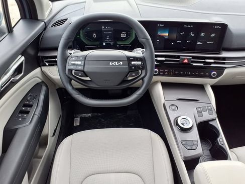New 2027 Kia Sportage EX AWD/4WD image 2
