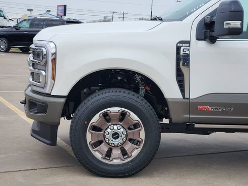 New 2026 Ford F350 King Ranch w/ FX4 Off-Road Package image 7