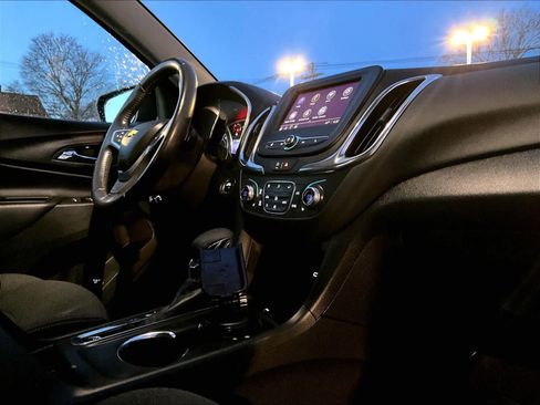 Certified 2022 Chevrolet Equinox LT image 14