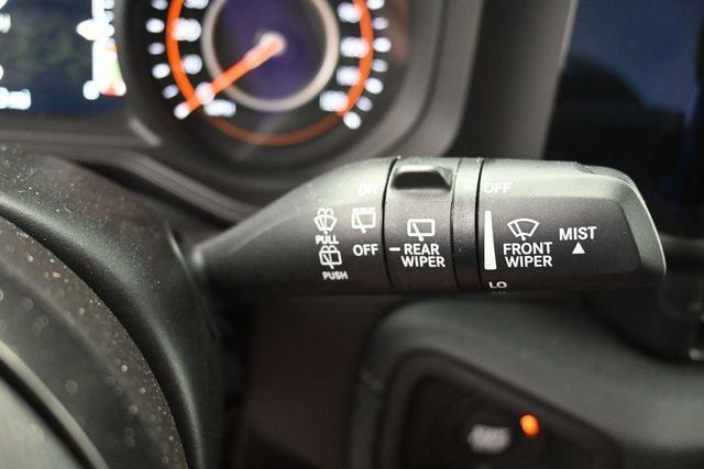 Used 2026 Jeep Wrangler Unlimited Rubicon AWD/4WD image 35