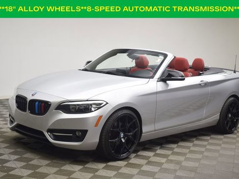 Used 2016 BMW 228i Convertible image 3