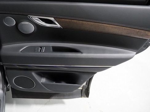 Used 2025 Genesis GV80 3.5T Prestige image 76