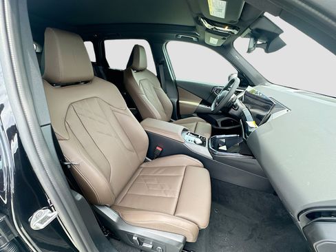 New 2025 BMW X3 xDrive30i w/ Convenience Package image 23