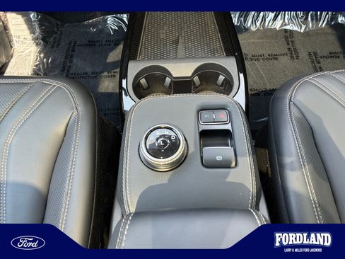 Used 2024 Ford Mustang Mach-E Premium AWD/4WD image 31