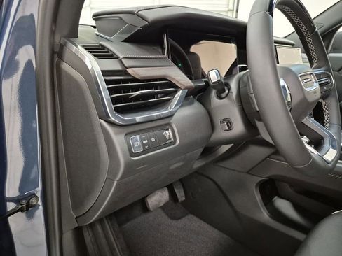 New 2026 GMC Acadia Denali image 18