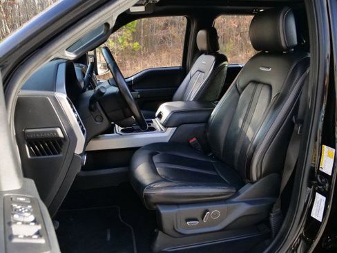 Used 2020 Ford F350 Platinum image 3