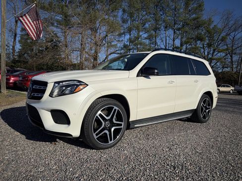 Used 2017 Mercedes-Benz GLS 550 4MATIC image 32