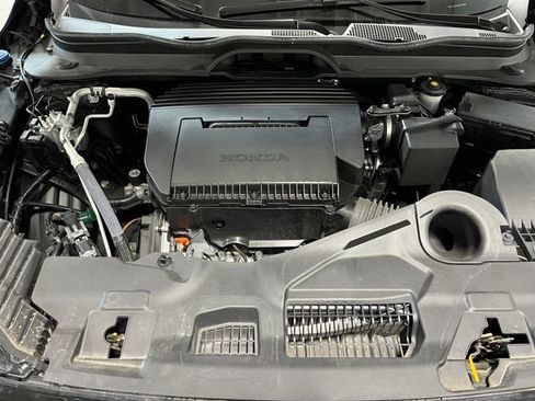 Used 2024 Honda Pilot TrailSport image 9