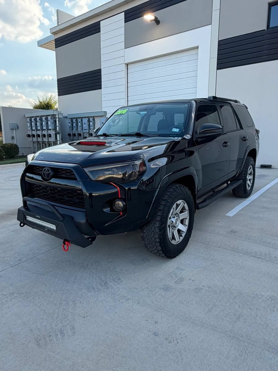 Used 2016 Toyota 4Runner Trail AWD/4WD image 1