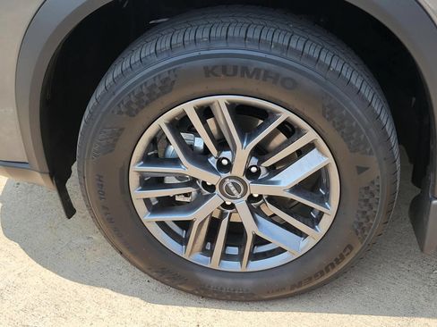 Certified 2026 Nissan Rogue S FWD image 9