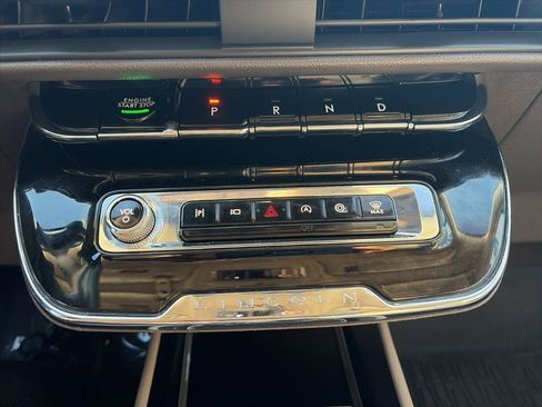 Used 2023 Lincoln Corsair Reserve AWD/4WD image 20